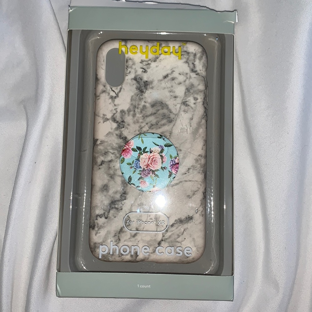 Marble print XR phone case with pop socket